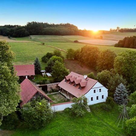 Yogashrama Traditional Ústí nad Orlicí Zewnętrze zdjęcie