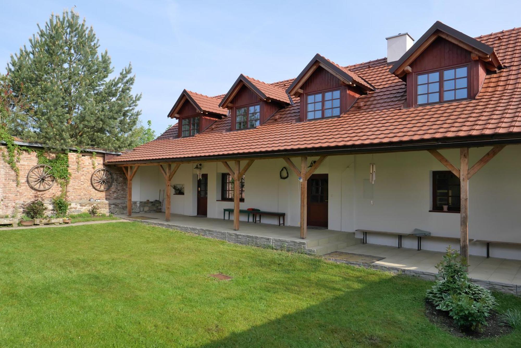 Yogashrama Traditional Ústí nad Orlicí Zewnętrze zdjęcie